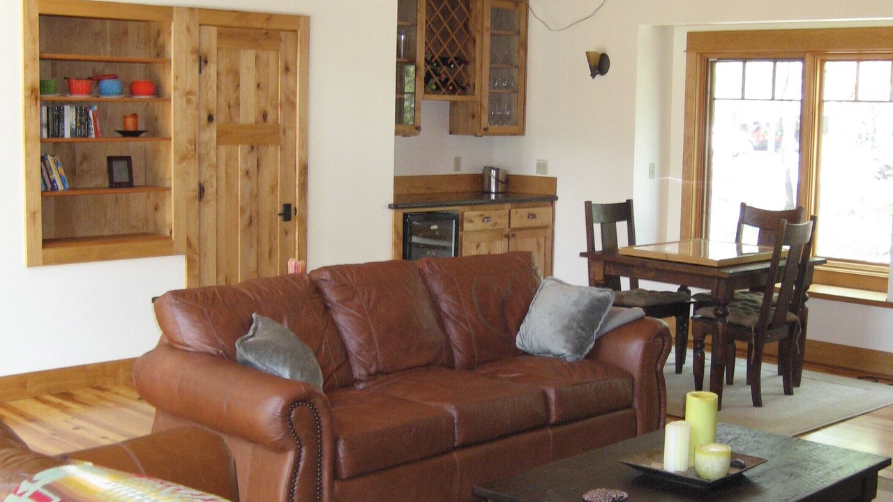 Photo of Livingroom in Black Butte Ranch