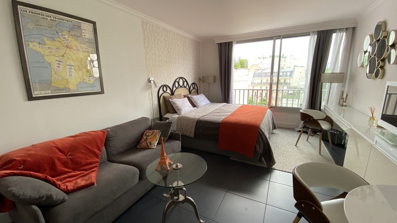 Photo of Bedroom in Ternes