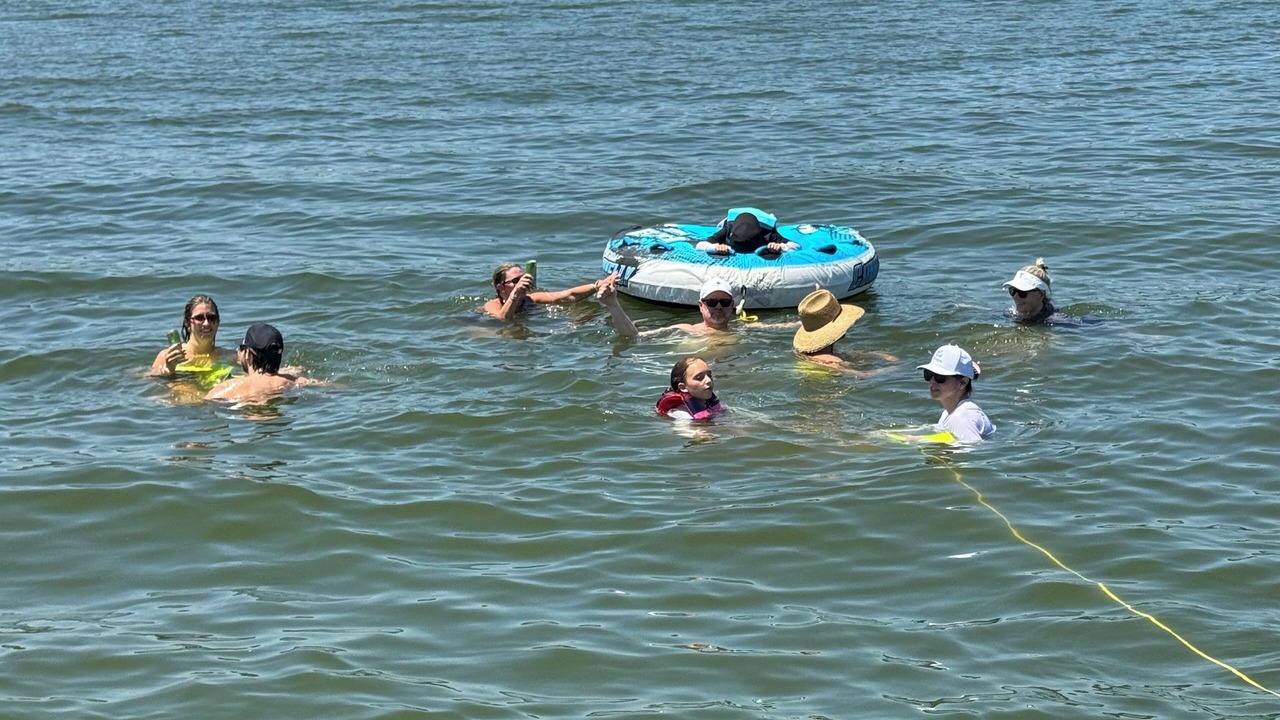Photo of Others in Horseshoe Bay