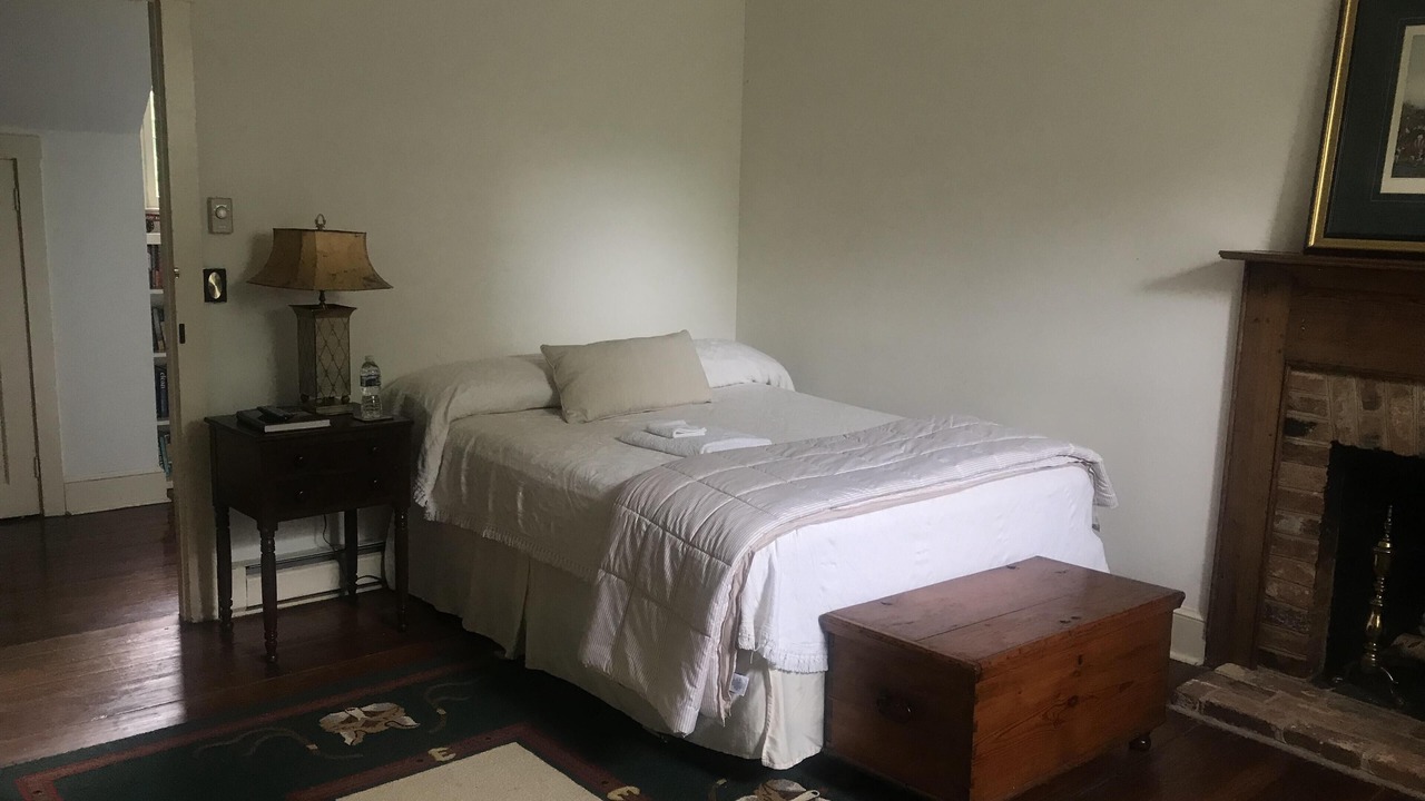 Photo of Bedroom in Upperville
