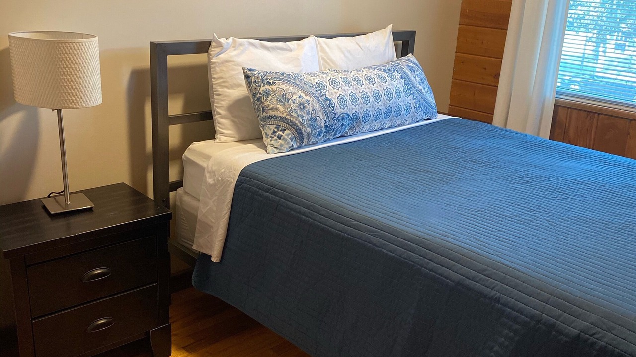 Photo of Bedroom in Lake Geneva