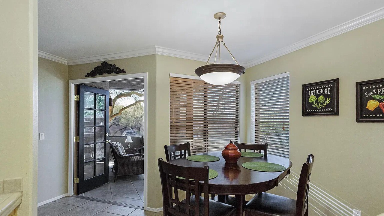 Photo of Livingroom in Tucson