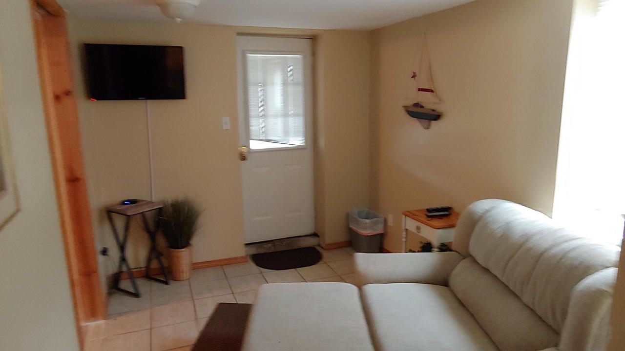 Photo of Livingroom in Sunrise Beach