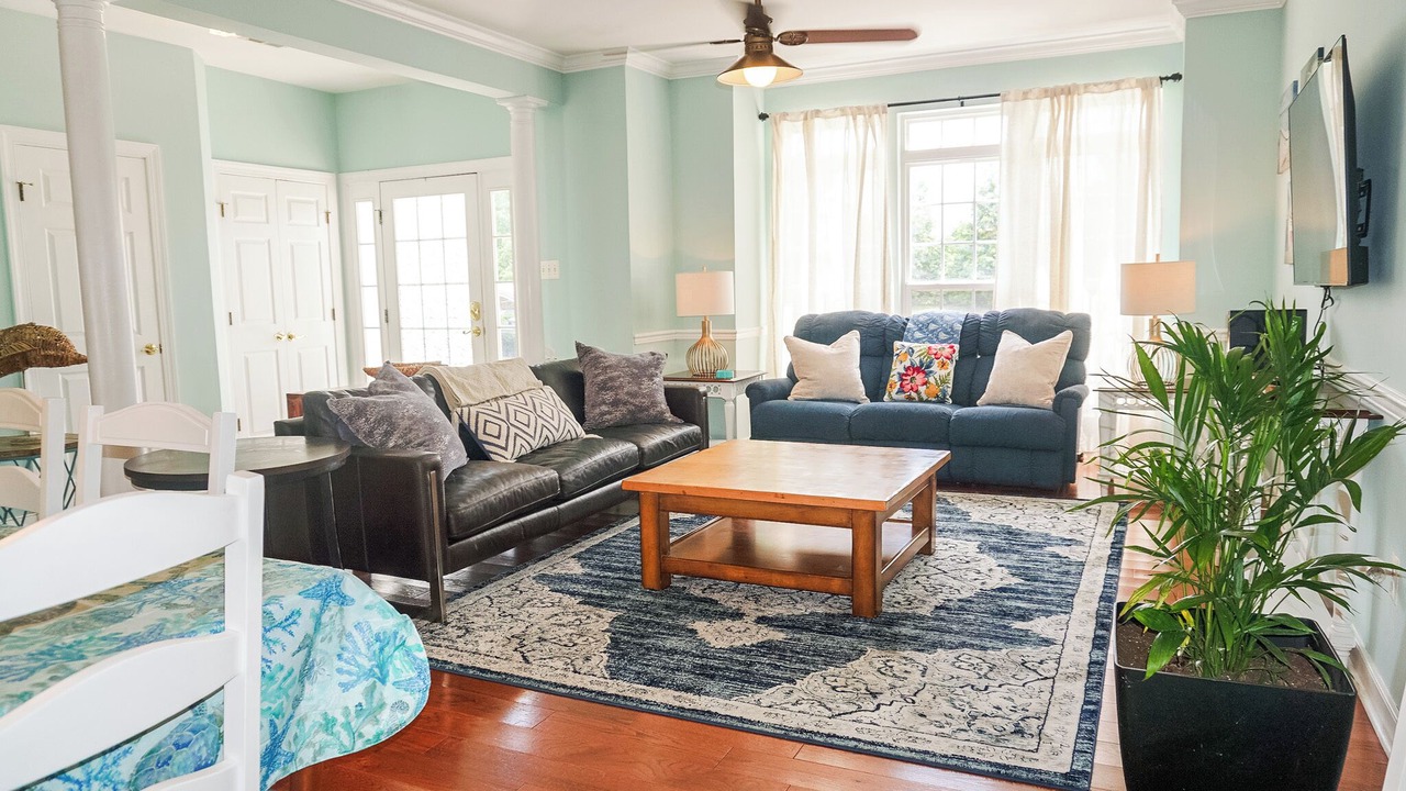 Photo of Livingroom in Villages of Five Points