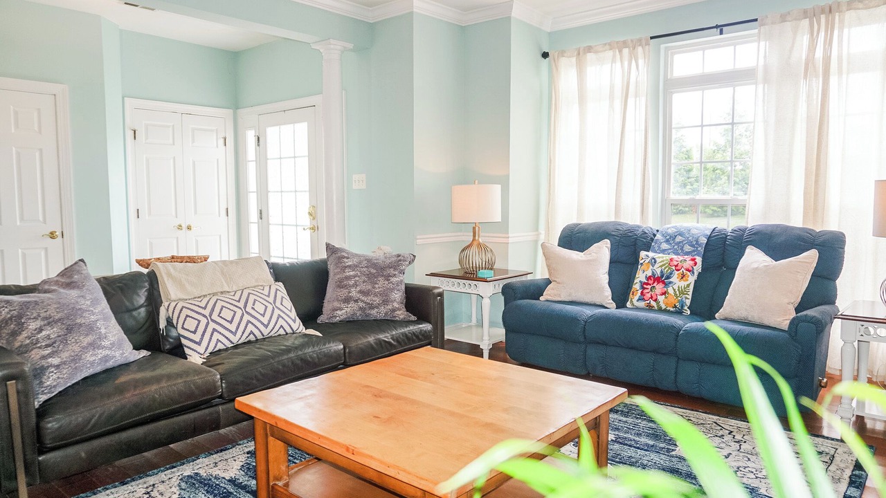 Photo of Livingroom in Villages of Five Points