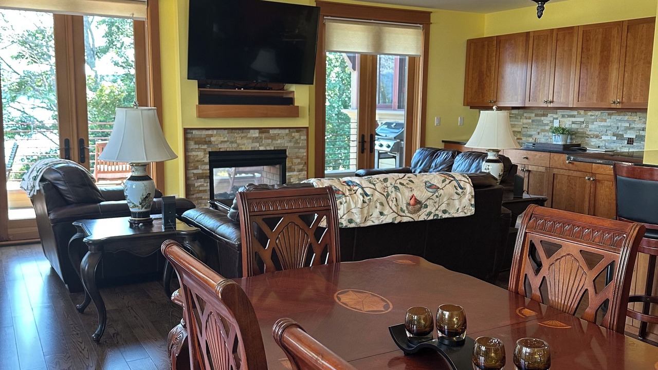 Photo of Others in Eastsound