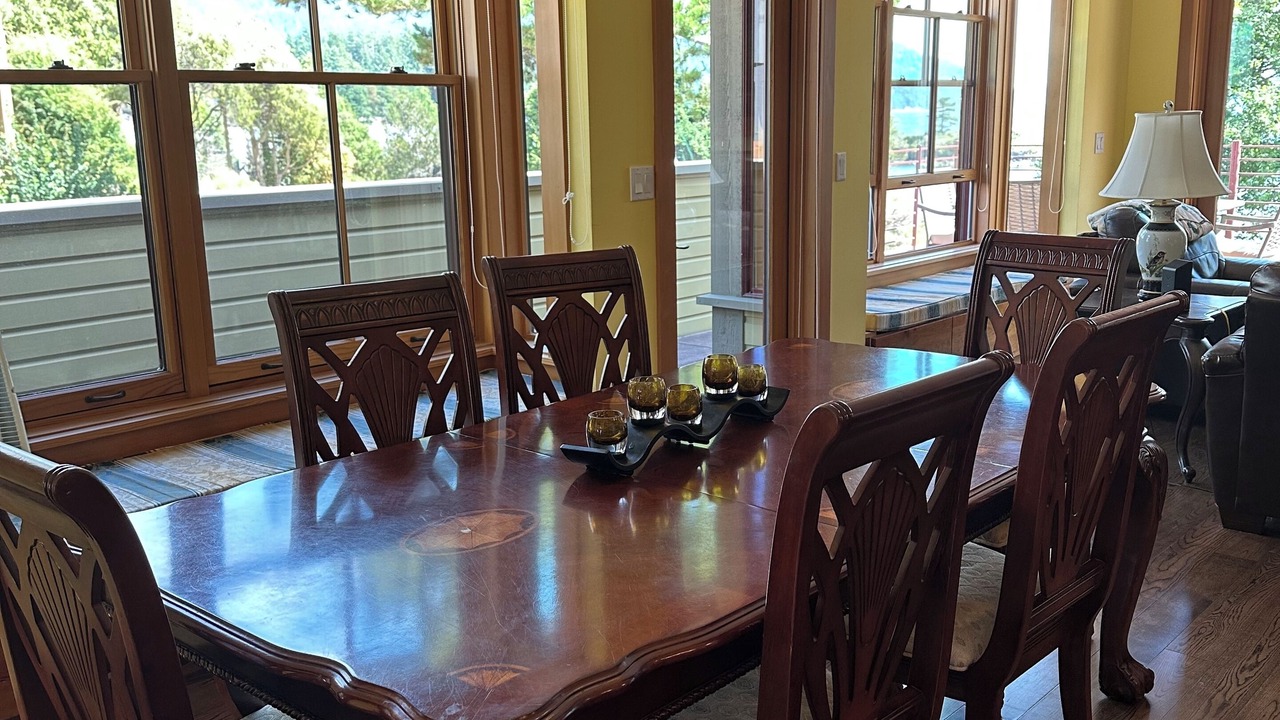 Photo of Bedroom in Eastsound