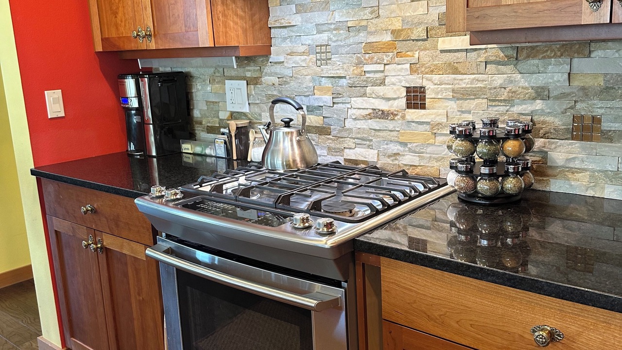 Photo of Kitchen in Eastsound