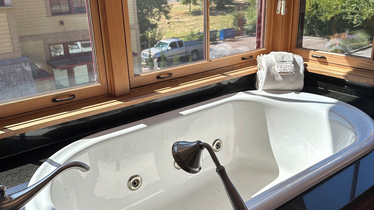 Photo of Others in Eastsound