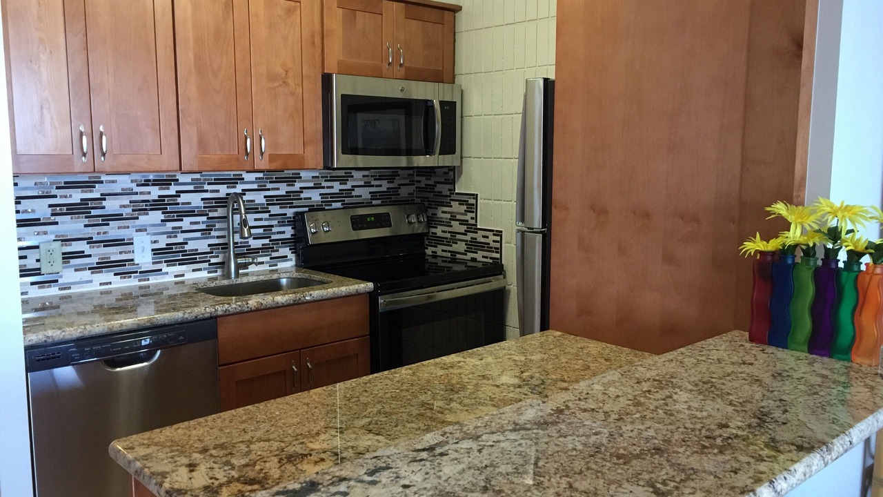 Photo of Kitchen in Historic Lahaina Front Street