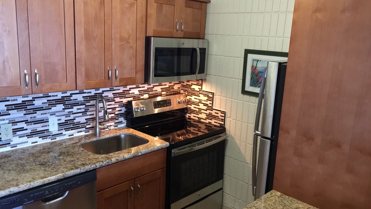 Photo of Kitchen in Historic Lahaina Front Street
