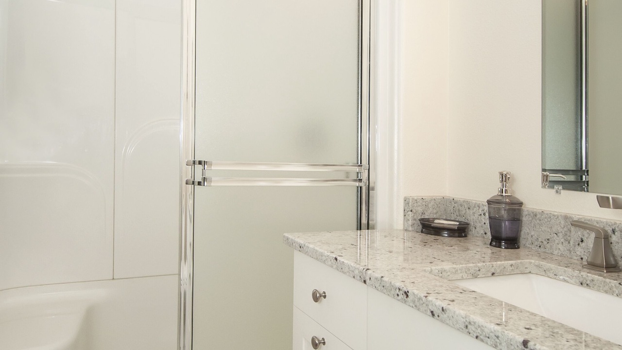 Photo of Bathroom in Neskowin