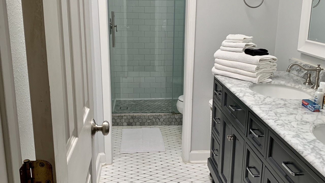 Photo of Bathroom in Barton Creek Highlands