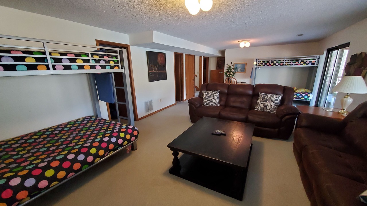 Photo of Bedroom in Lost Bridge Village