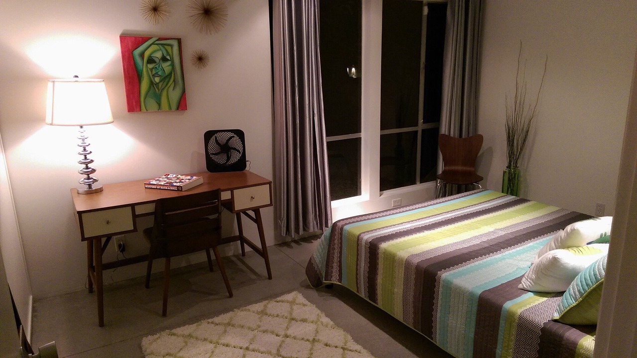 Photo of Bedroom in Racquet Club Estates