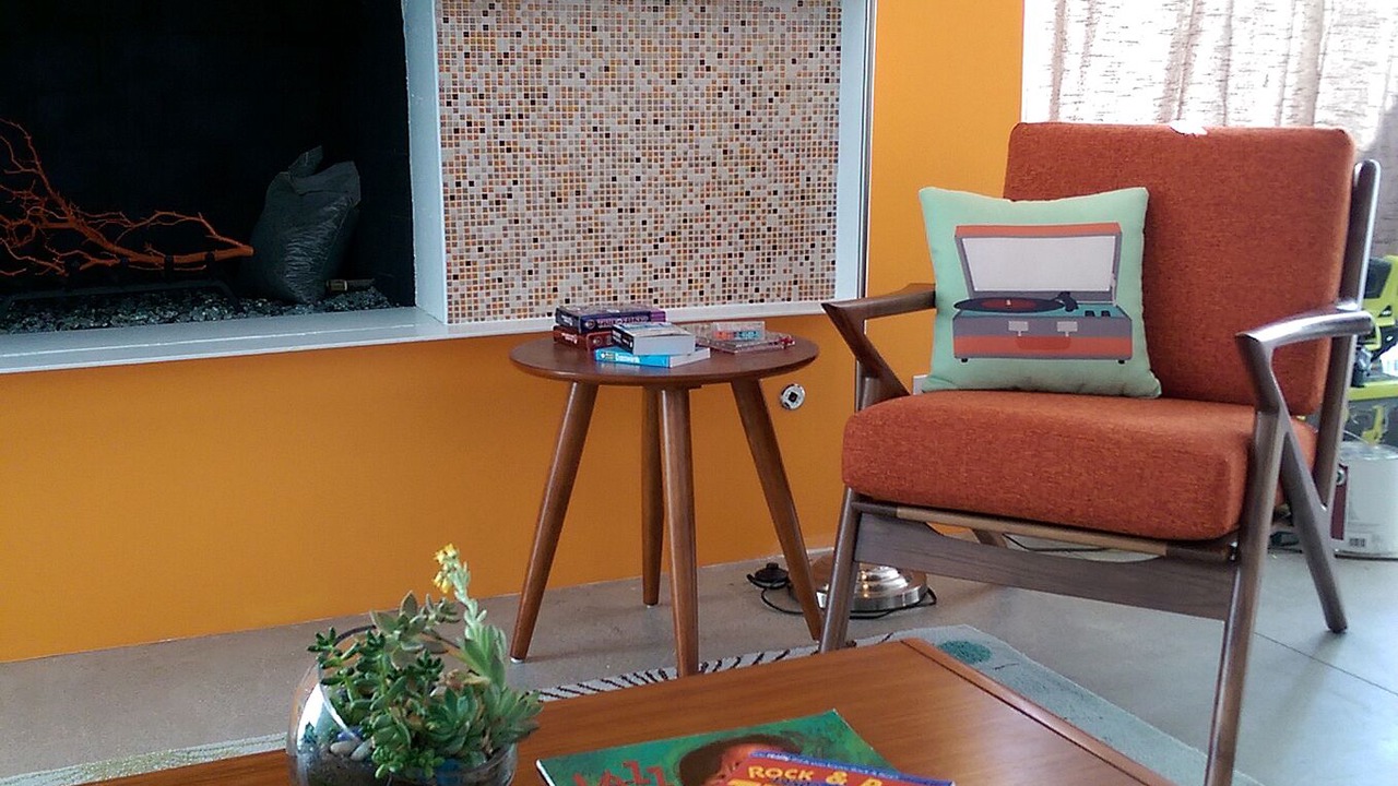 Photo of Livingroom in Racquet Club Estates