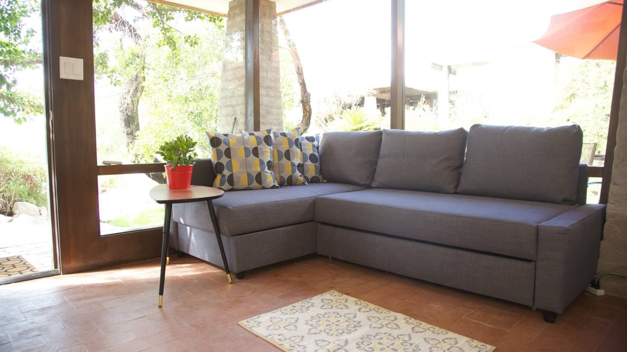 Photo of Livingroom in Camelback East