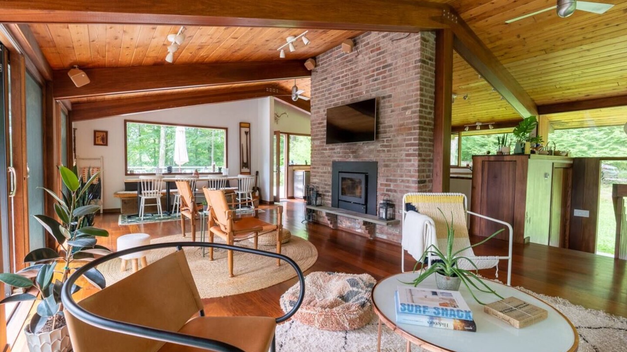 Photo of Livingroom in Livingston Manor