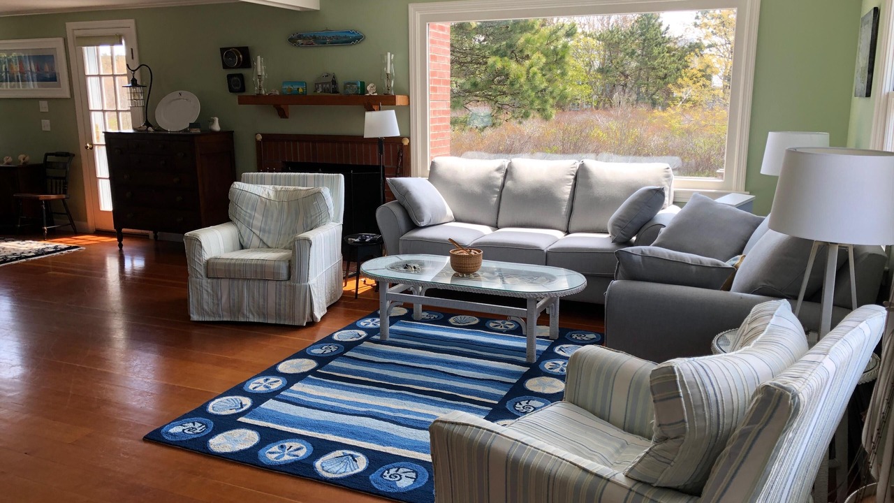 Photo of Bedroom in Surfside