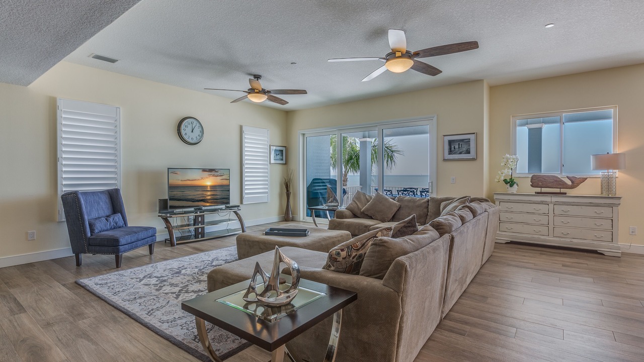 Photo of Livingroom in Indian Shores