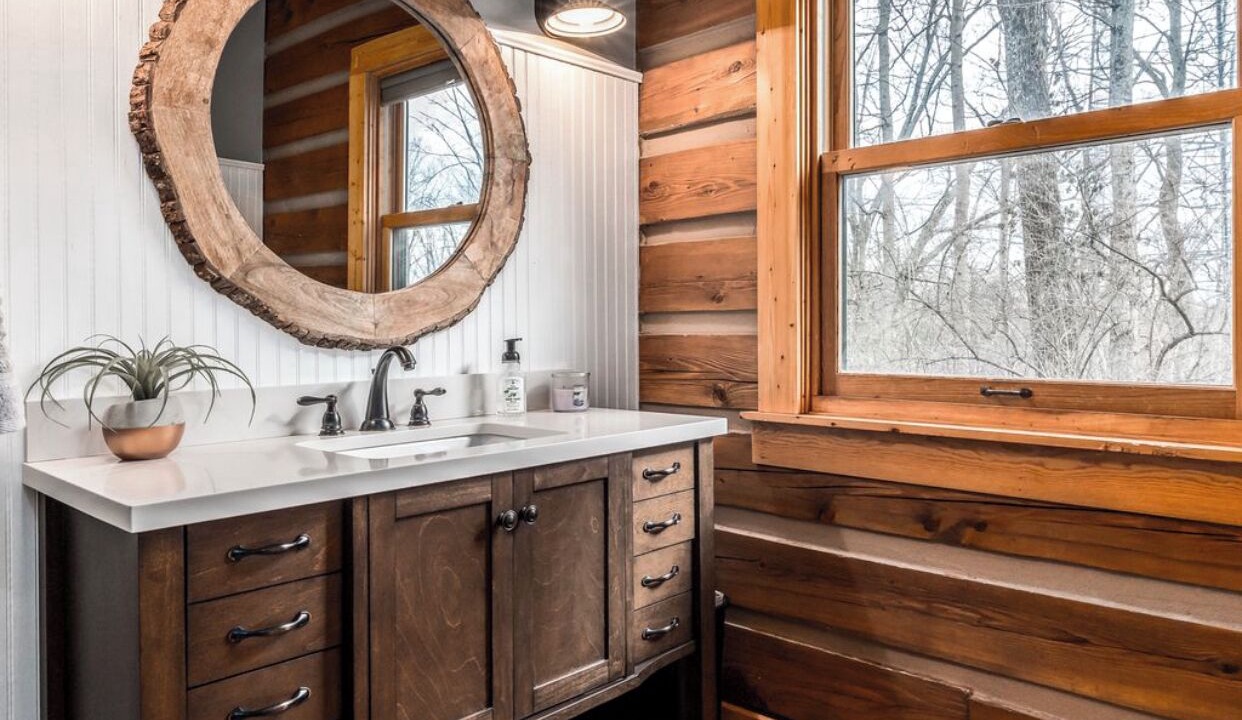 Photo of Bathroom in Loveland