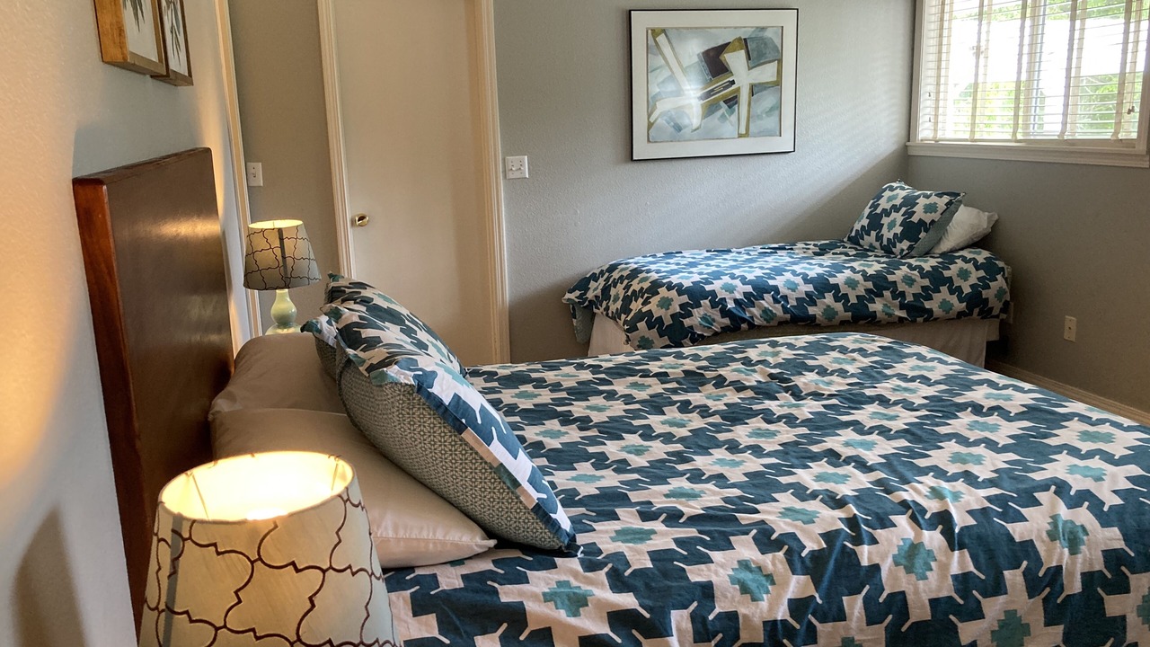 Photo of Bedroom in Warm Beach