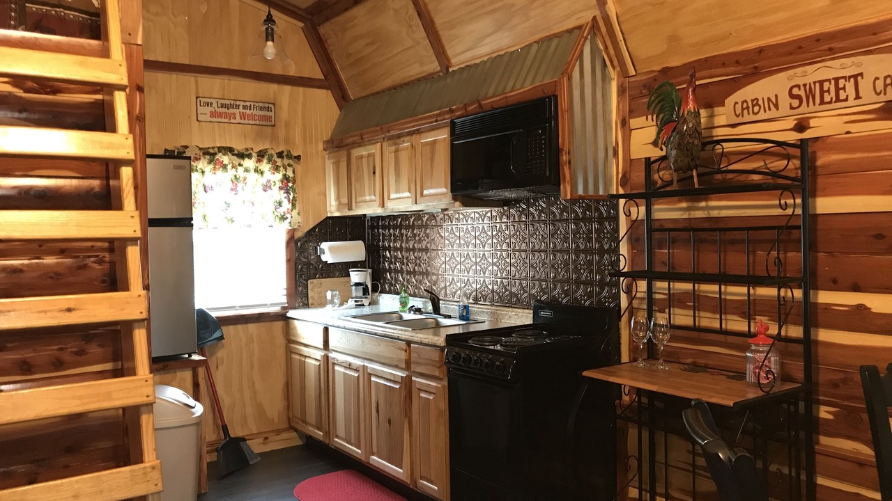 Photo of Kitchen in Hughes County