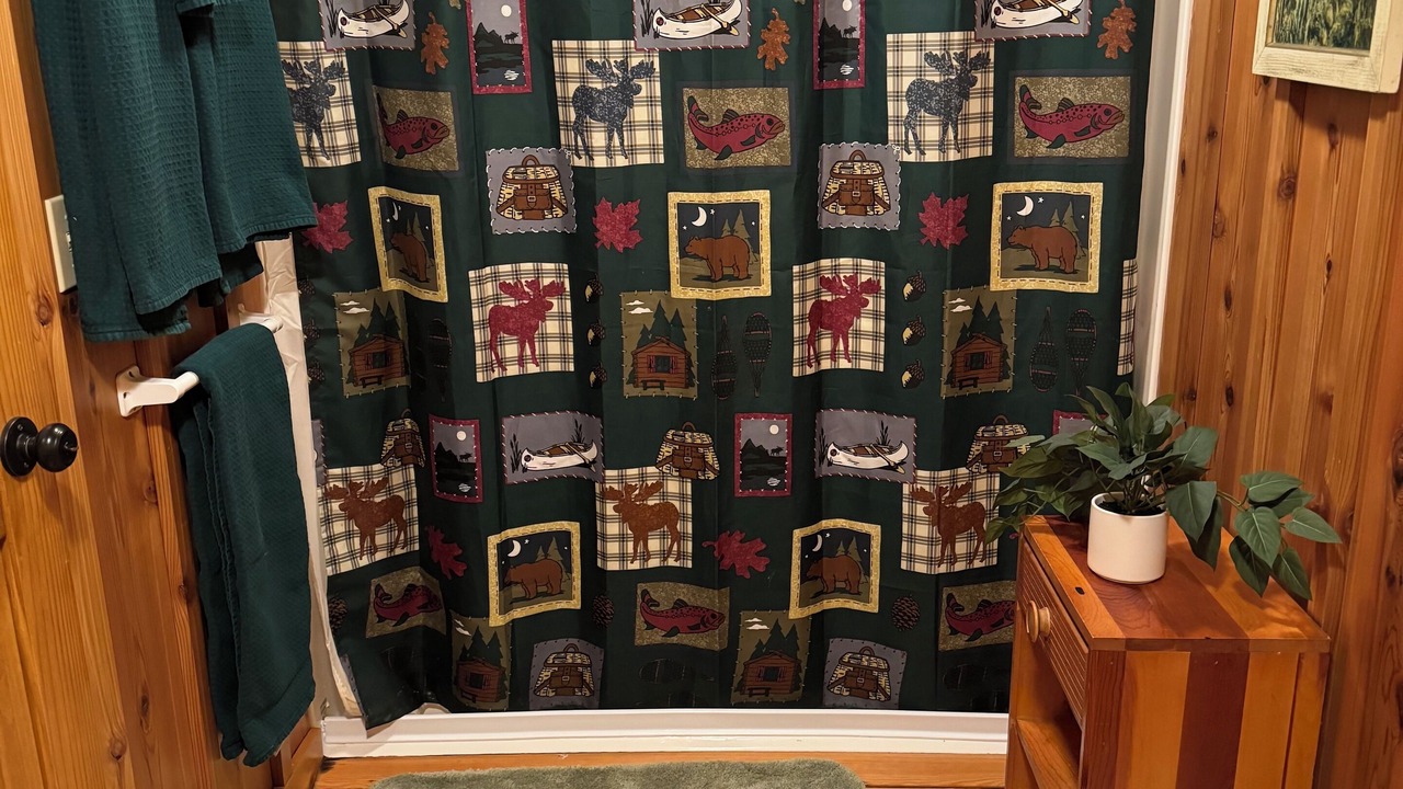 Photo of Bathroom in West Glacier