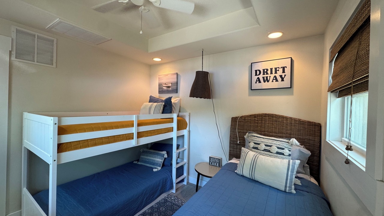 Photo of Bedroom in Vinita
