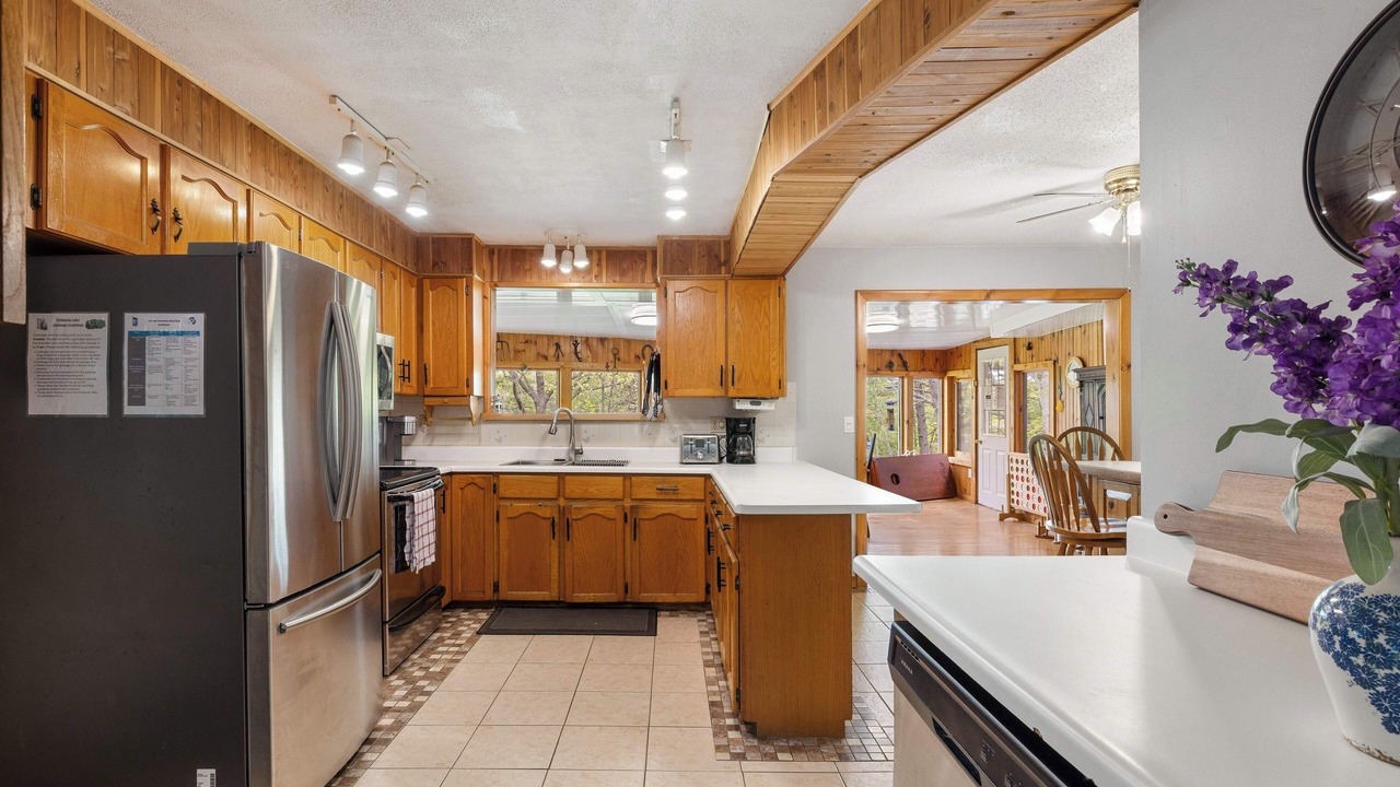 Photo of Kitchen in Central Frontenac