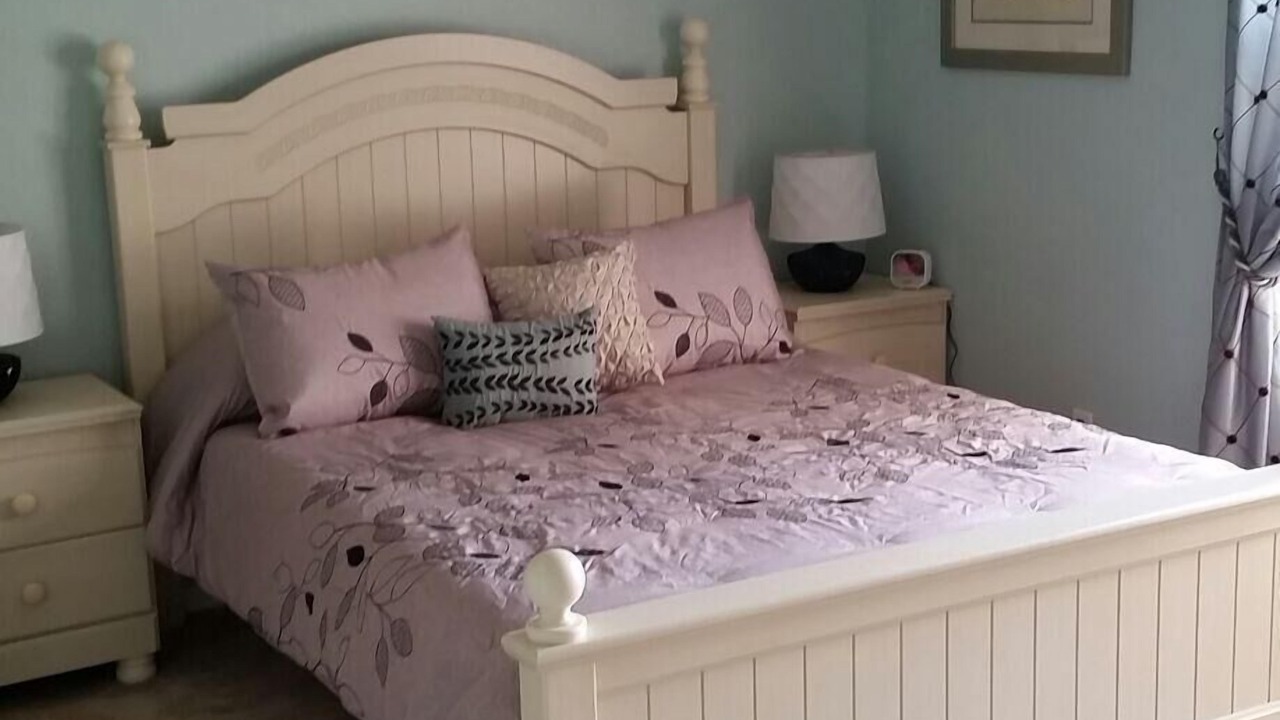 Photo of Bedroom in Broadmoor