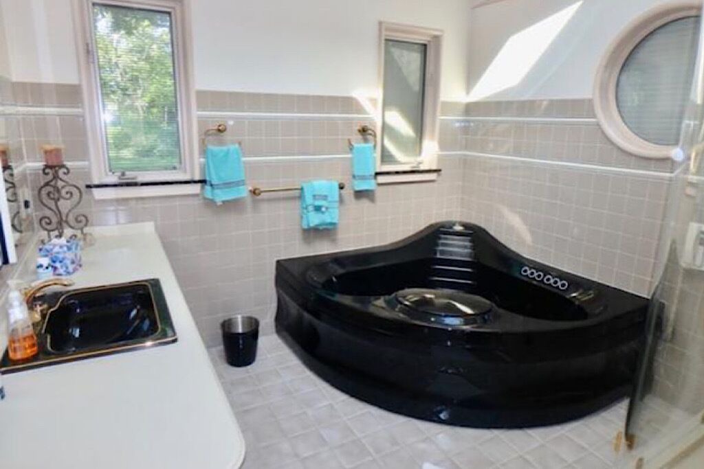 Photo of Bathroom in West Tisbury