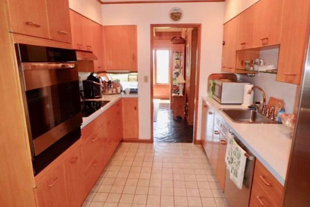 Photo of Kitchen in West Tisbury