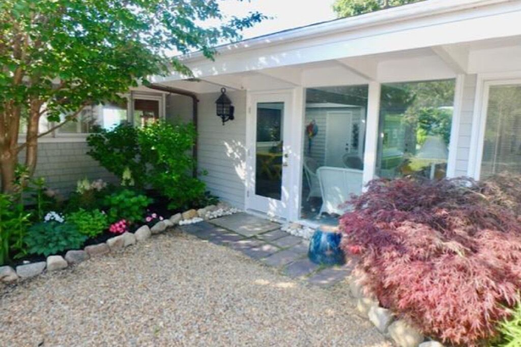 Photo of Patio Balcony in West Tisbury