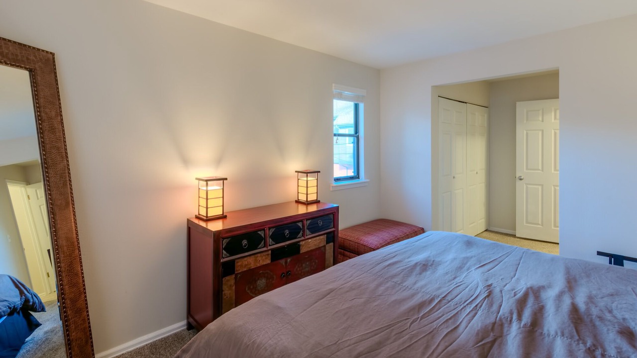Photo of Bedroom in Downtown