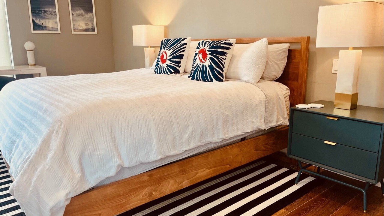 Photo of Bedroom in Silver Strand