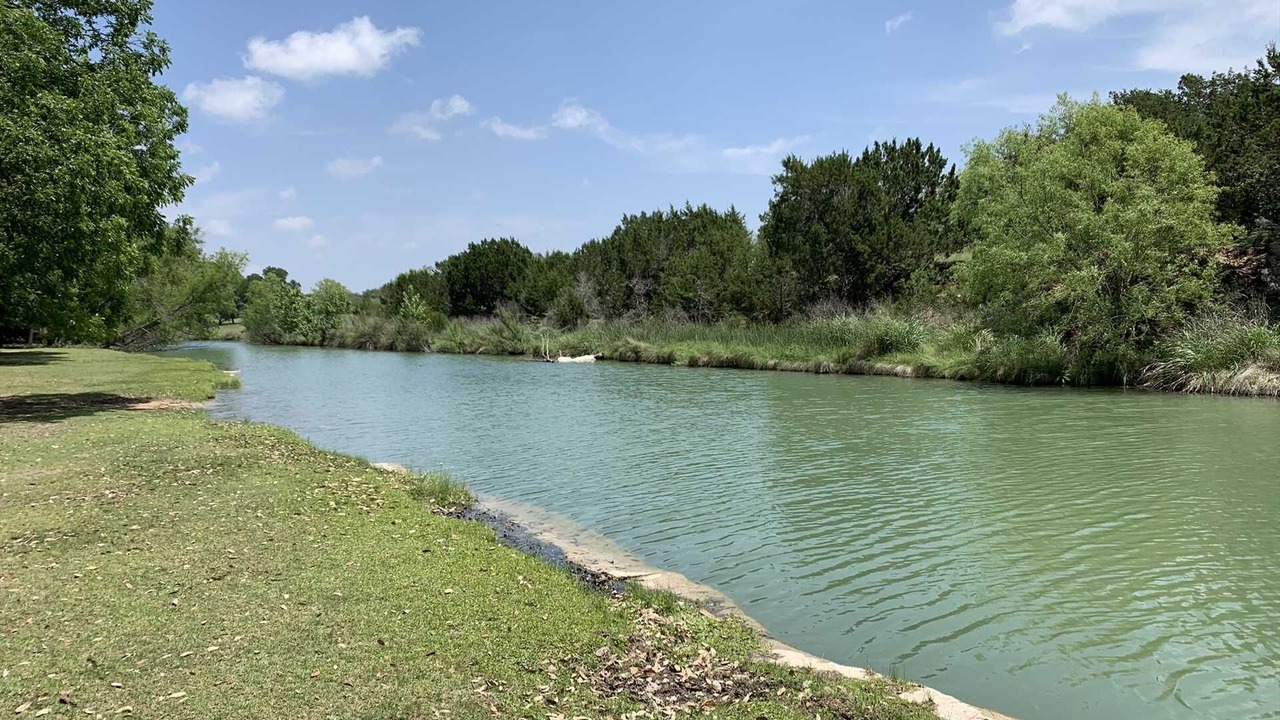 Photo of Others in Bandera