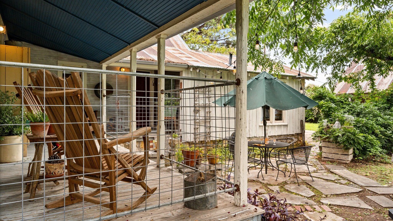 Photo of Patio Balcony in Granbury