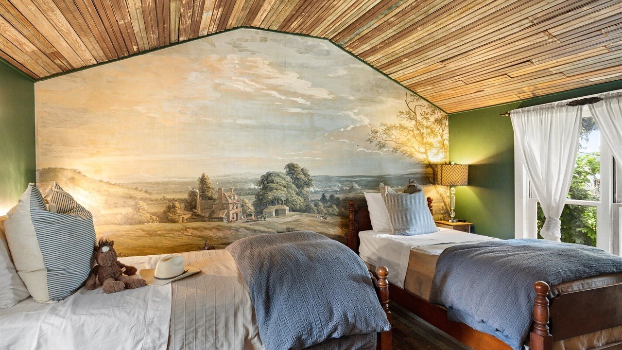 Photo of Bedroom in Granbury