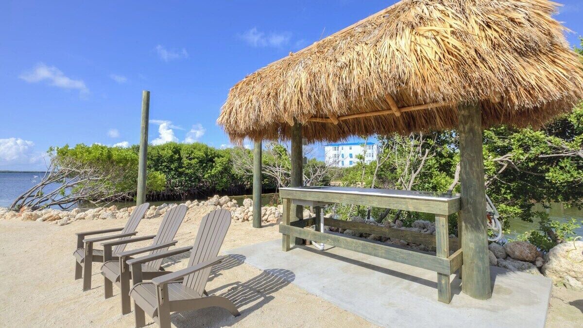 Photo of Others in Tavernier