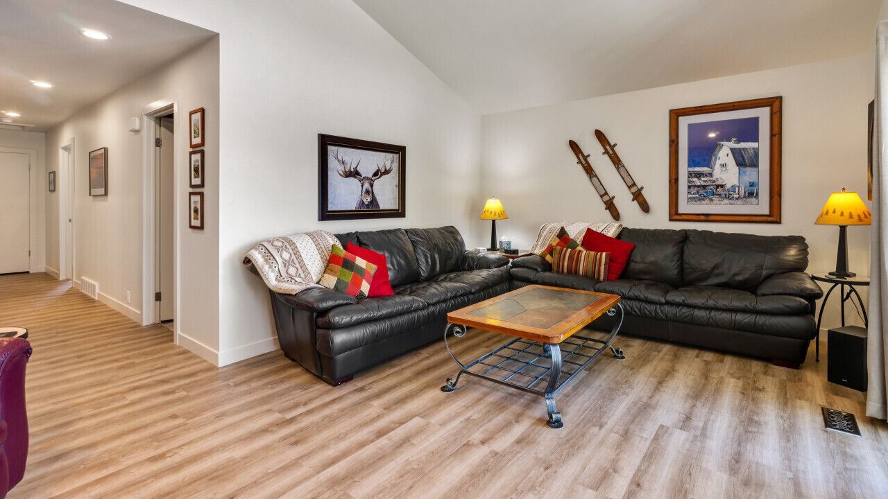 Photo of Bedroom in Cottonwood Heights