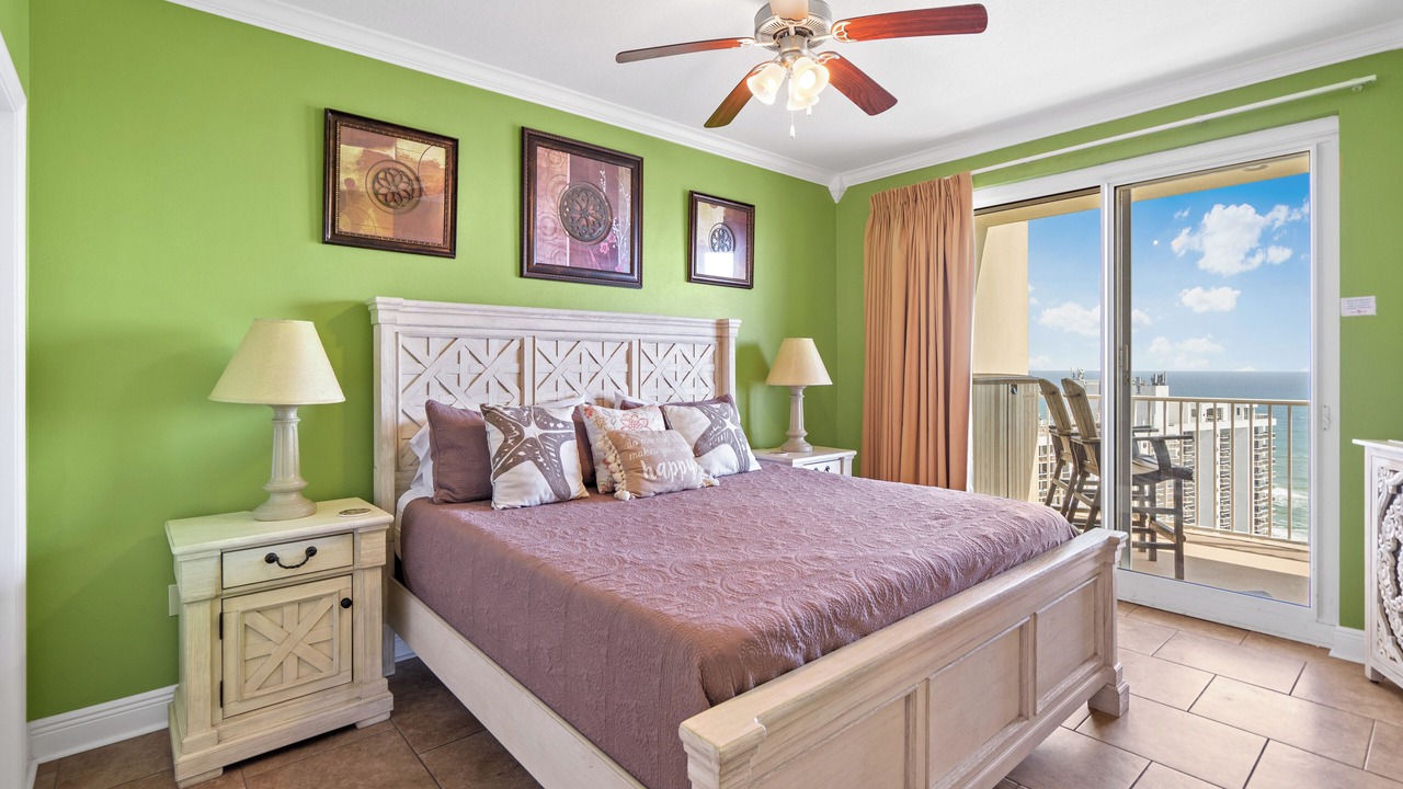 Photo of Bedroom in Miramar Beach