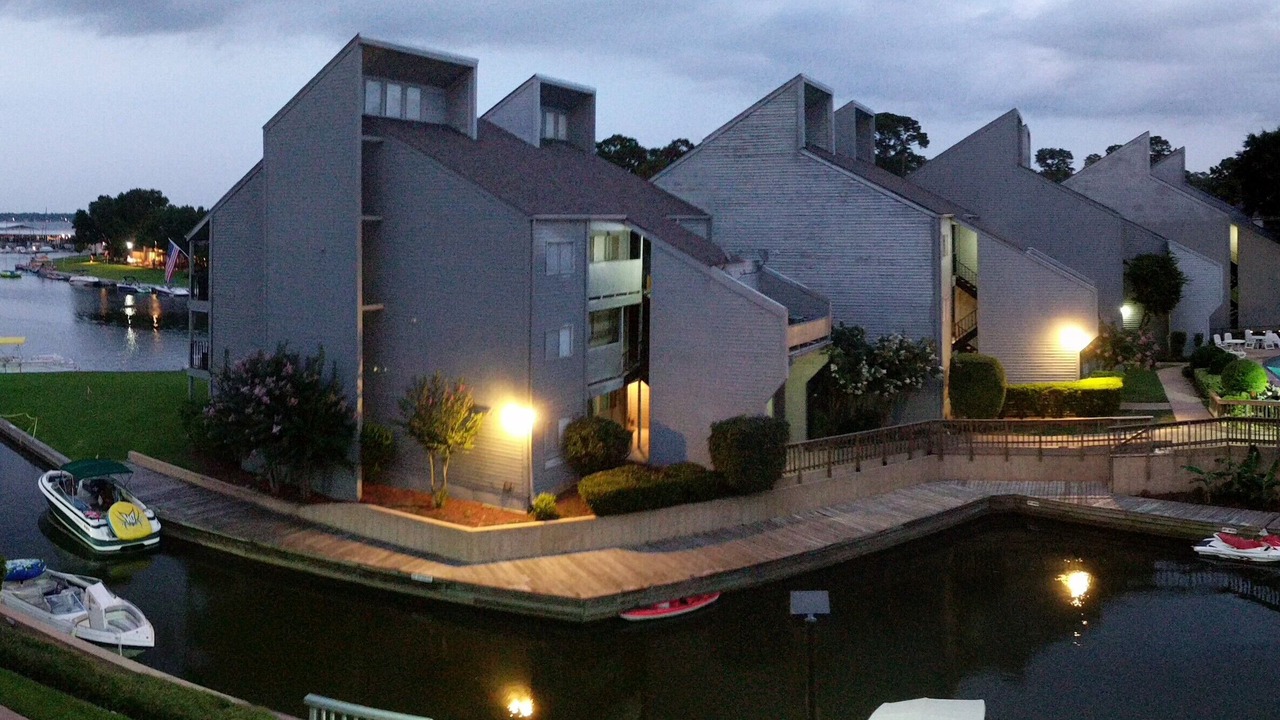 Photo of Others in Walden on Lake Conroe