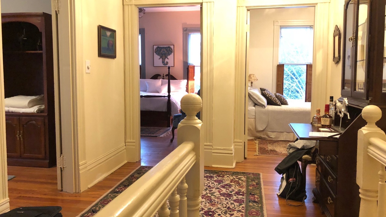 Photo of Bedroom in Downtown