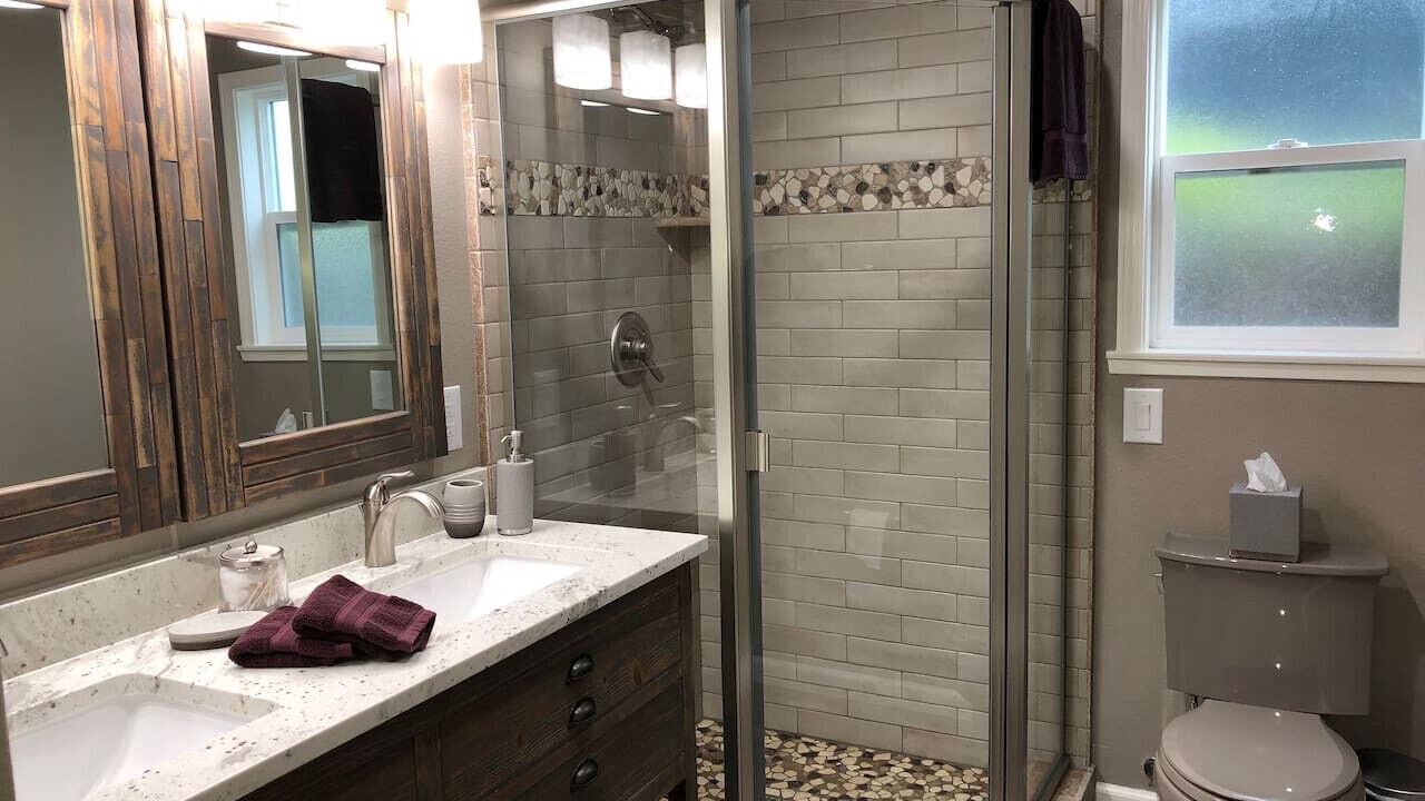 Photo of Bathroom in Park Hill