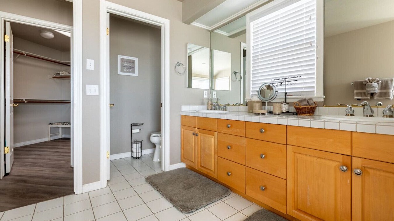 Photo of Bathroom in Park Hill