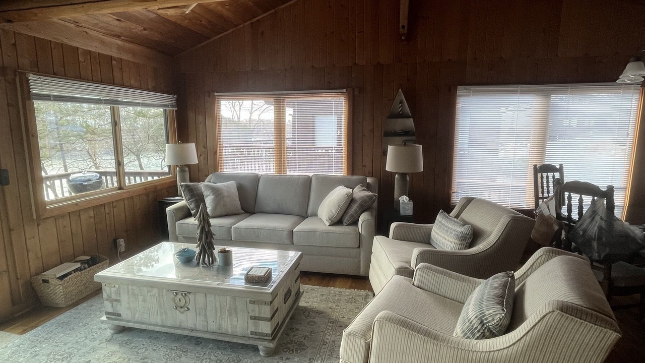 Photo of Livingroom in Huddleston