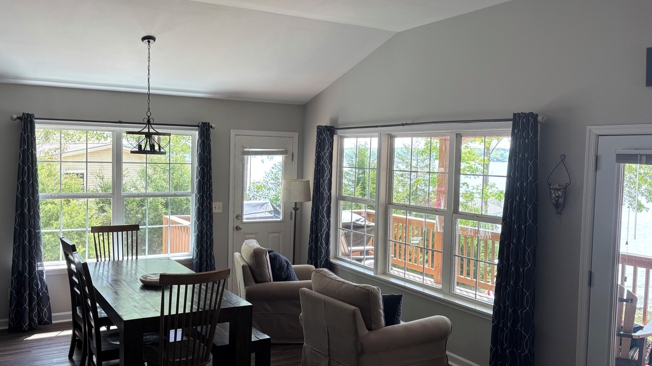 Photo of Livingroom in Whitby Cove