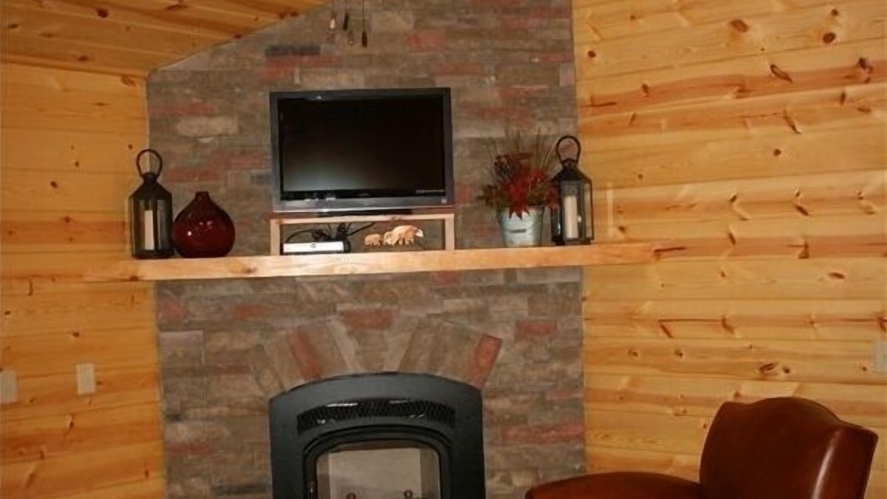 Photo of Livingroom in Blairsville