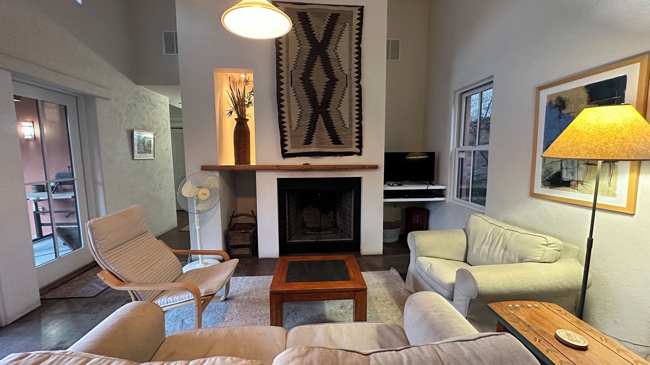 Photo of Livingroom in Bisbee